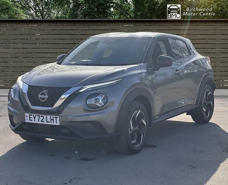 Used Nissan Juke N-Connecta 114 HP (83 kW) 2022 Grey SUV
