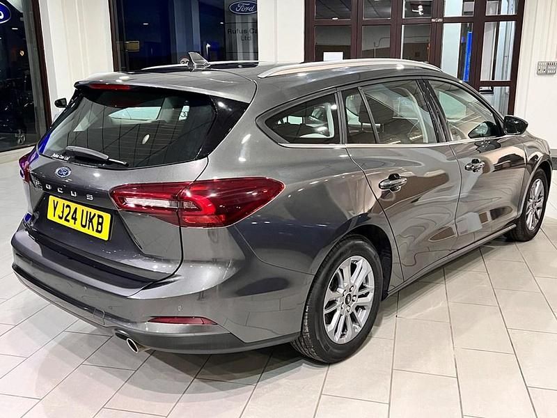 Used Ford Focus Titanium 125 HP (91 kW) 2024 Grey Estate