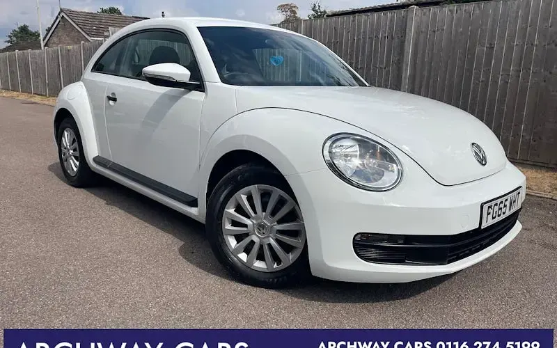 Used VW Beetle S 105 HP (77 kW) 2015 Hatchback