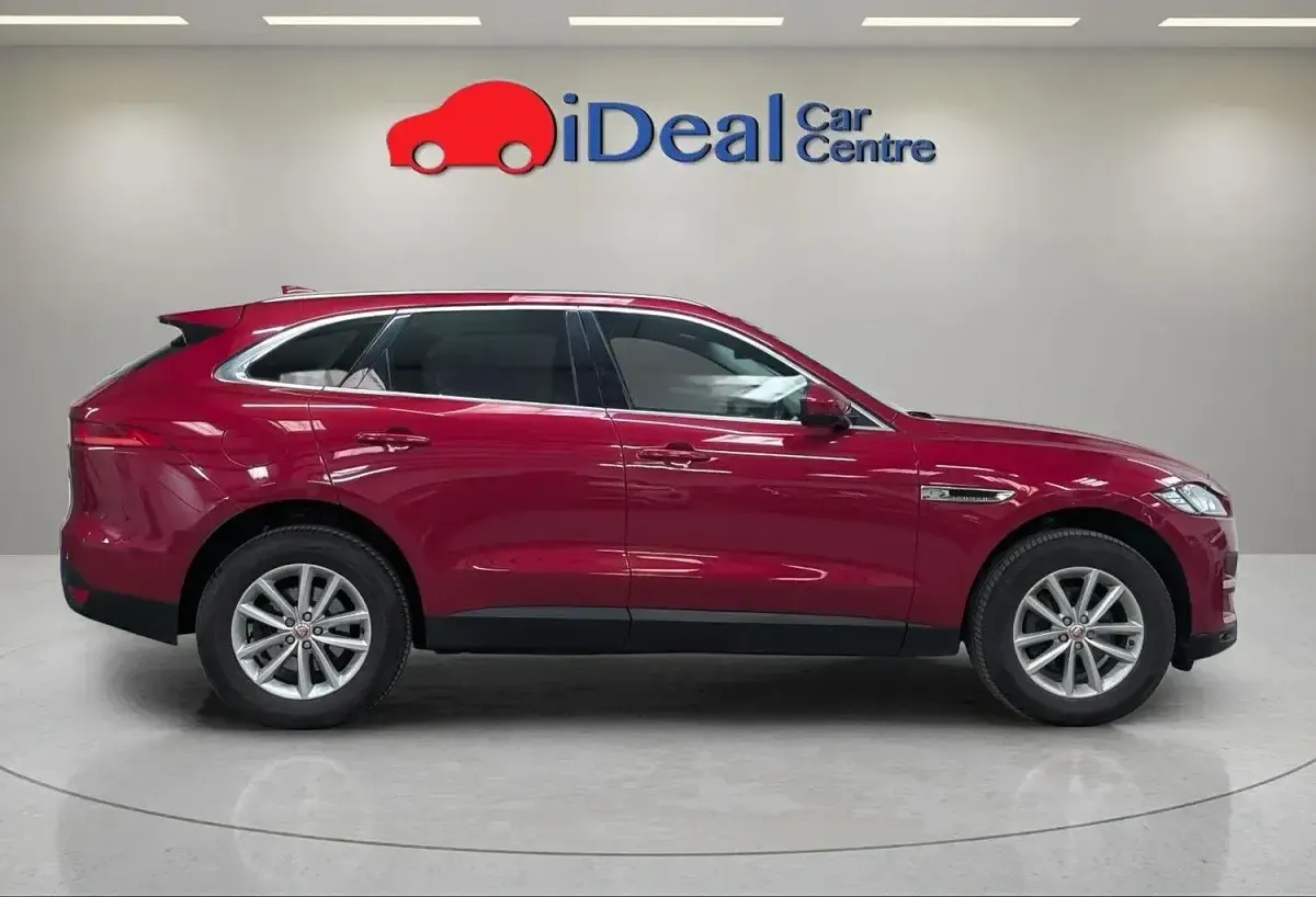 Used Jaguar F-Pace Prestige 180 HP (132 kW) 2018 Red SUV