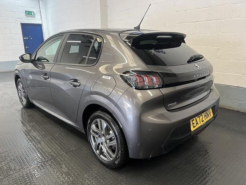 Used Peugeot 208 Active+ 101 HP (74 kW) 2022 Grey Hatchback
