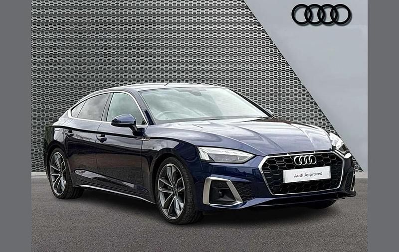 Used Audi A5 Sportback S-Line 200 HP (147 kW) 2022 Blue Hatchback
