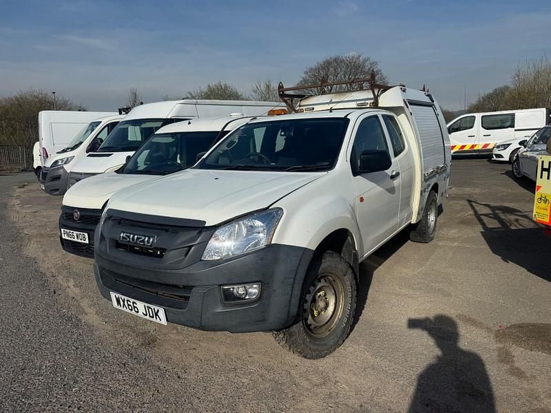 Used Isuzu D-Max 2017 White Pickup