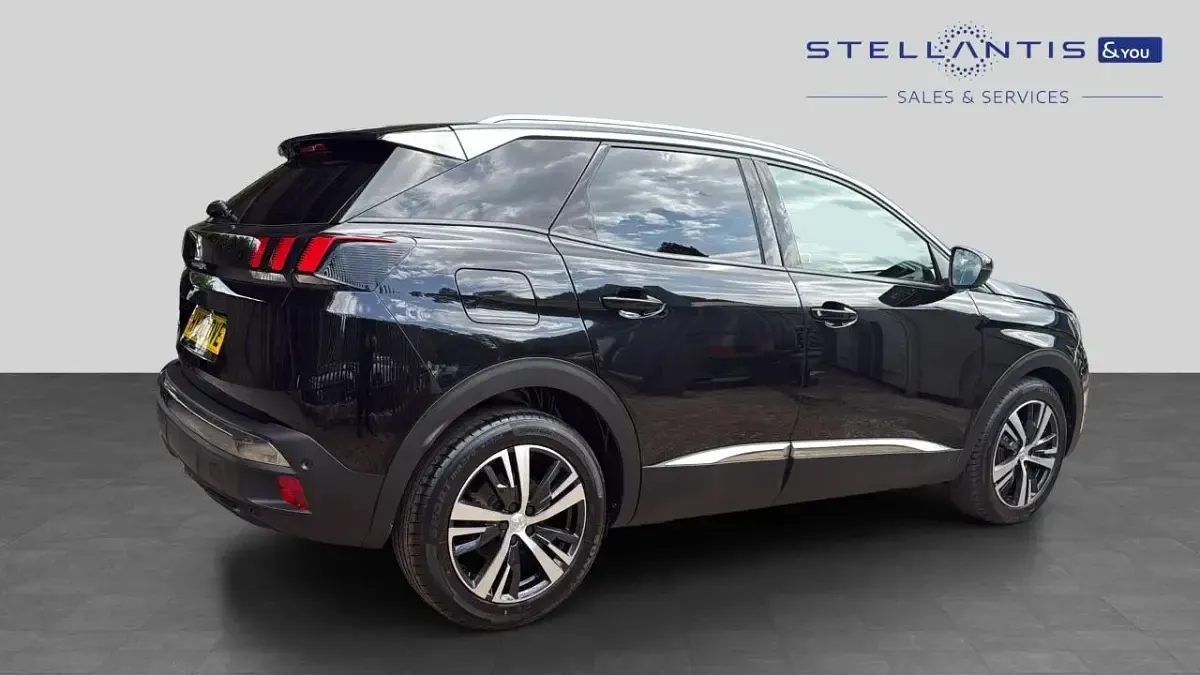 Used Peugeot 3008 Allure 129 HP (94 kW) 2020 Black SUV