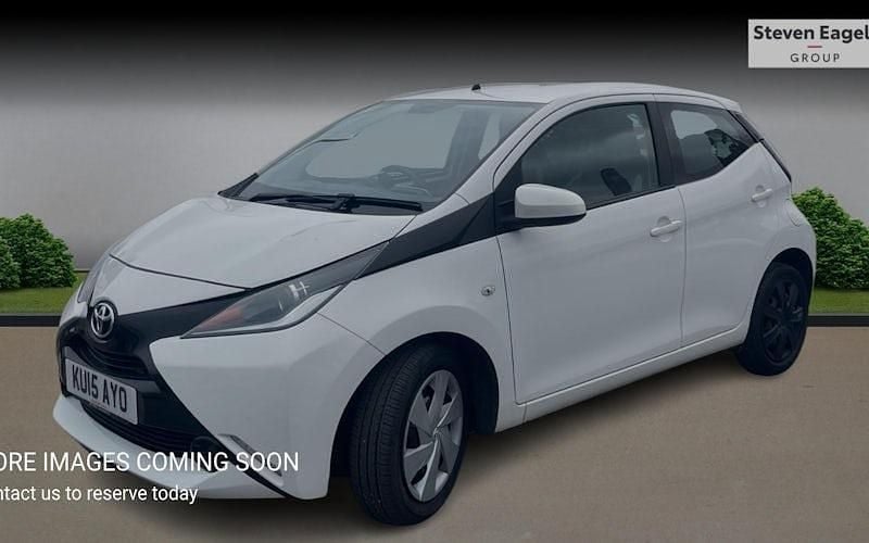 Used Toyota Aygo X-play 69 HP (50 kW) 2018 Hatchback