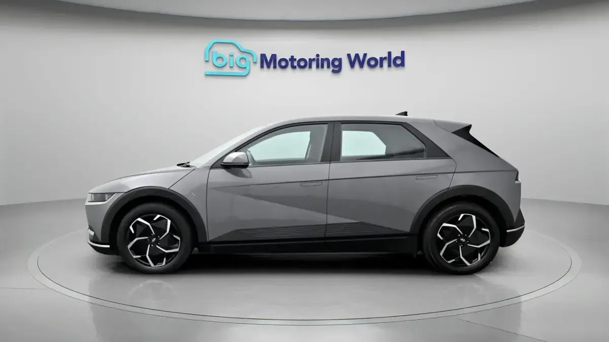 Used Hyundai Ioniq 5 SE 125 kW (170 HP) 2023 Grey SUV