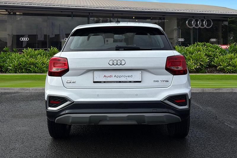 Used Audi Q2 Sport 150 HP (110 kW) 2023 White SUV