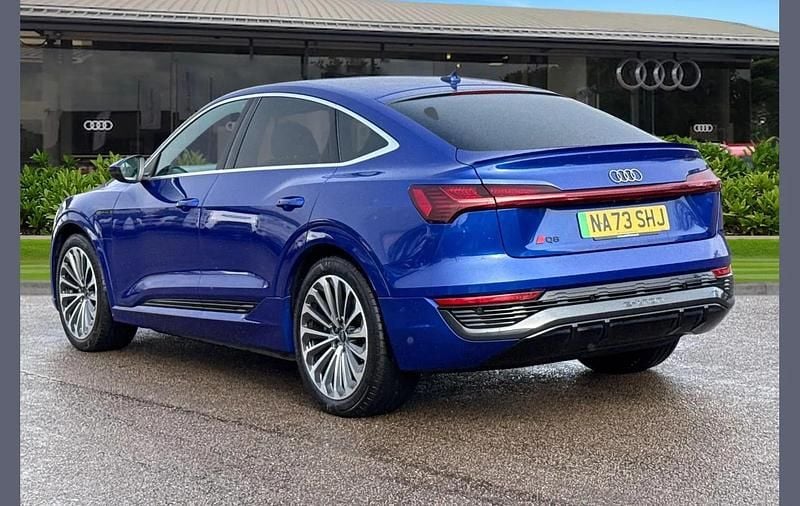 Used Audi Q8 e-tron S-Line 300 kW (408 HP) 2023 Blue SUV