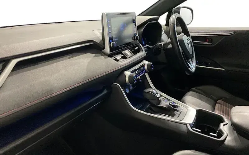 Used Toyota RAV4 Hybrid Design 306 HP (225 kW) 2022 Black SUV