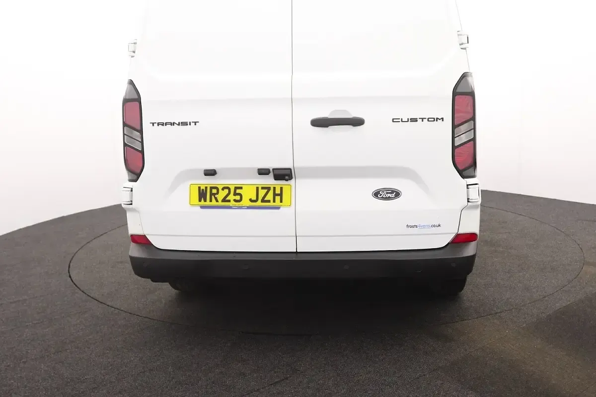 Used Ford Transit Custom Trend 110 HP (80 kW) 2025 White Van