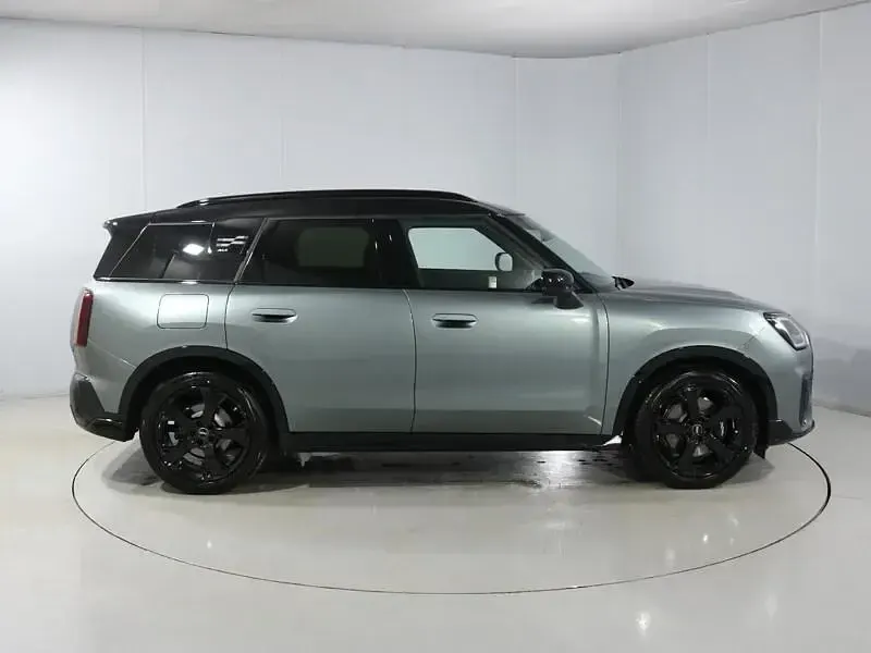 Nowe Mini Countryman 215 KM (158 kW) 2025 Zielony SUV