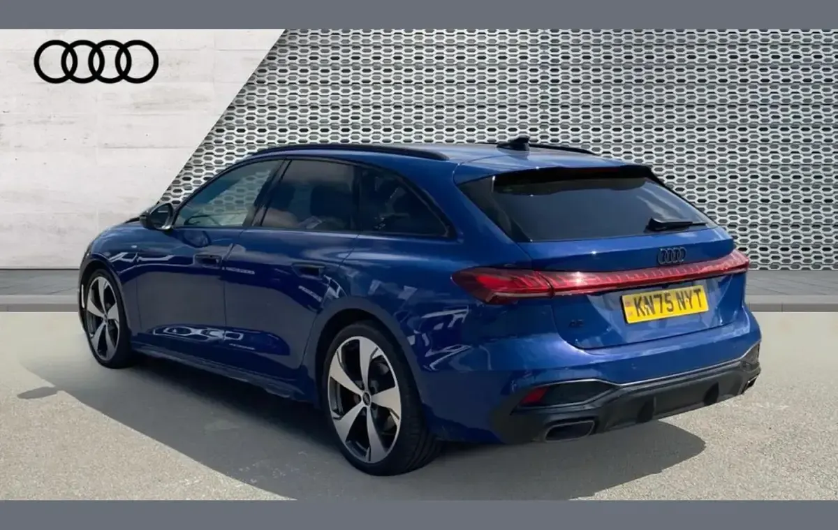Used Audi A5 Advanced 147 HP (108 kW) 2025 Blue Estate