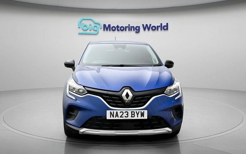 Usado Renault Captur Evolution 143 HP (105 kW) 2023 Azul SUV