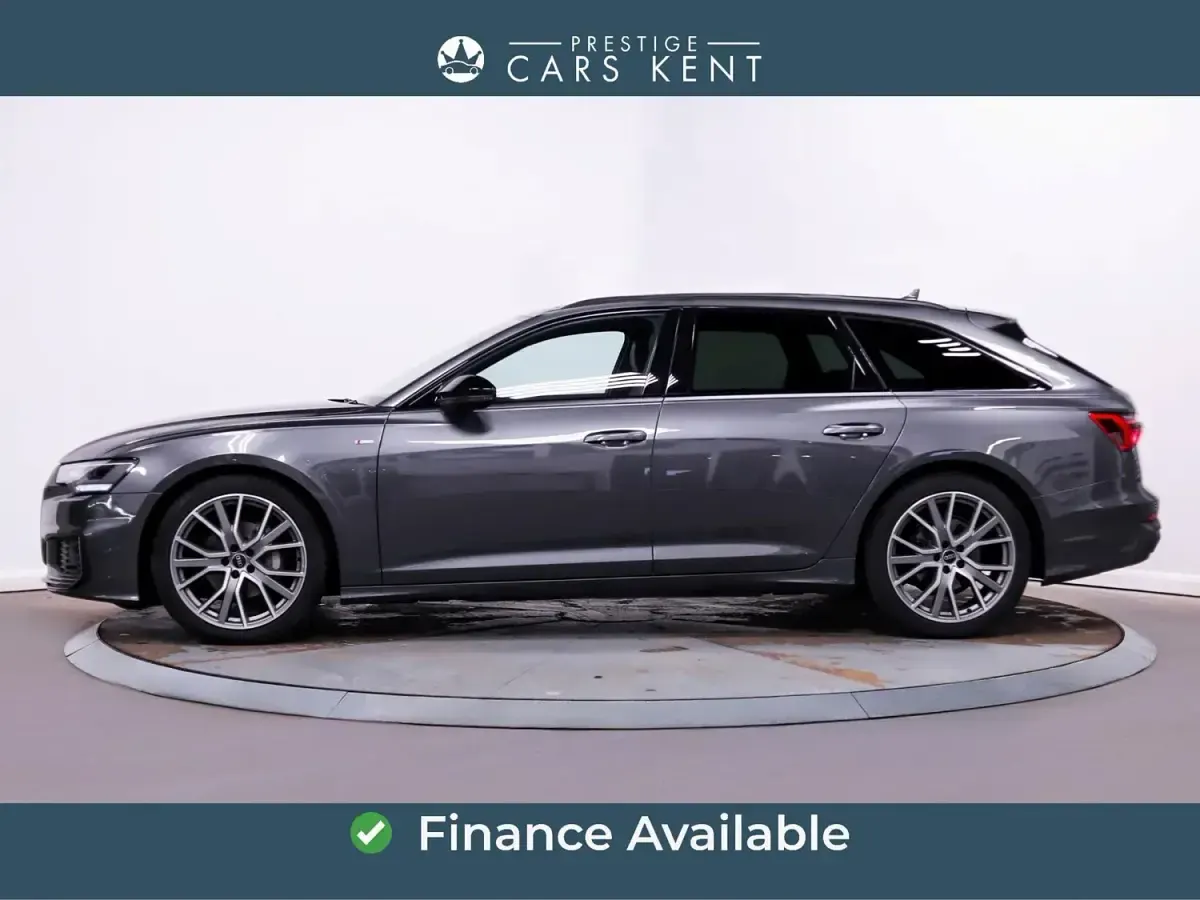 Begagnad Audi A6 Black Edition 204 HK (150 kW) 2023 Grå Kombi