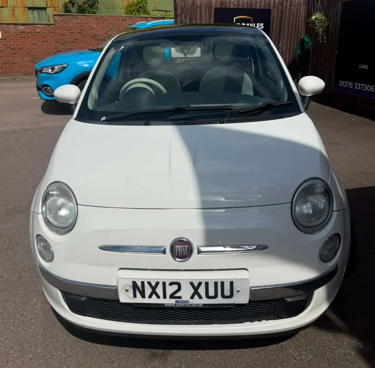 Used Fiat 500 Lounge 85 HP (62 kW) 2012 White Hatchback
