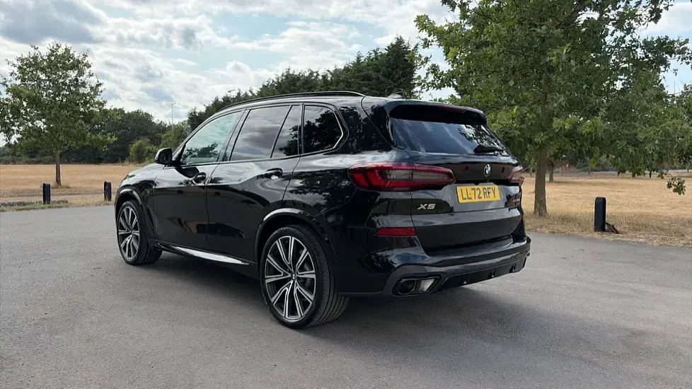 Used BMW X5 M Sport 335 HP (246 kW) 2022 Black SUV