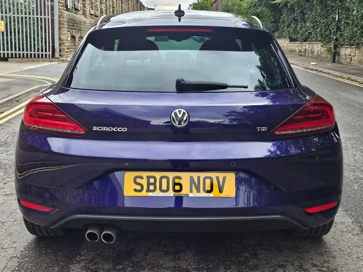Used VW Scirocco GT 125 HP (91 kW) 2016 Mauve/purple Coupe