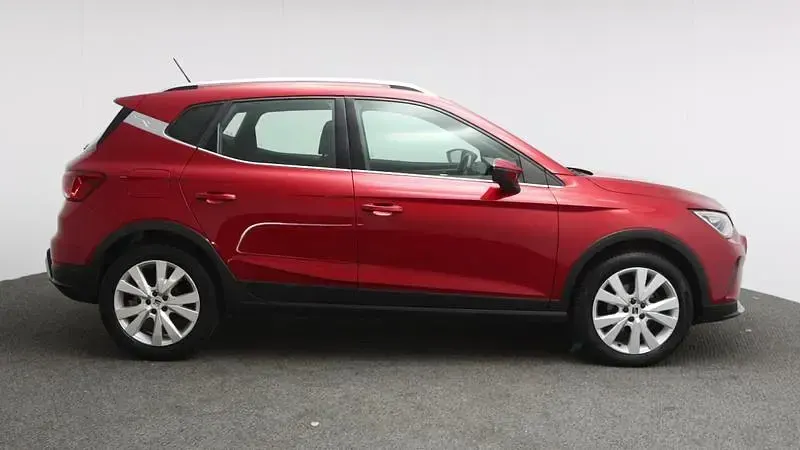 Used Seat Arona Xperience 110 HP (80 kW) 2023 Red SUV