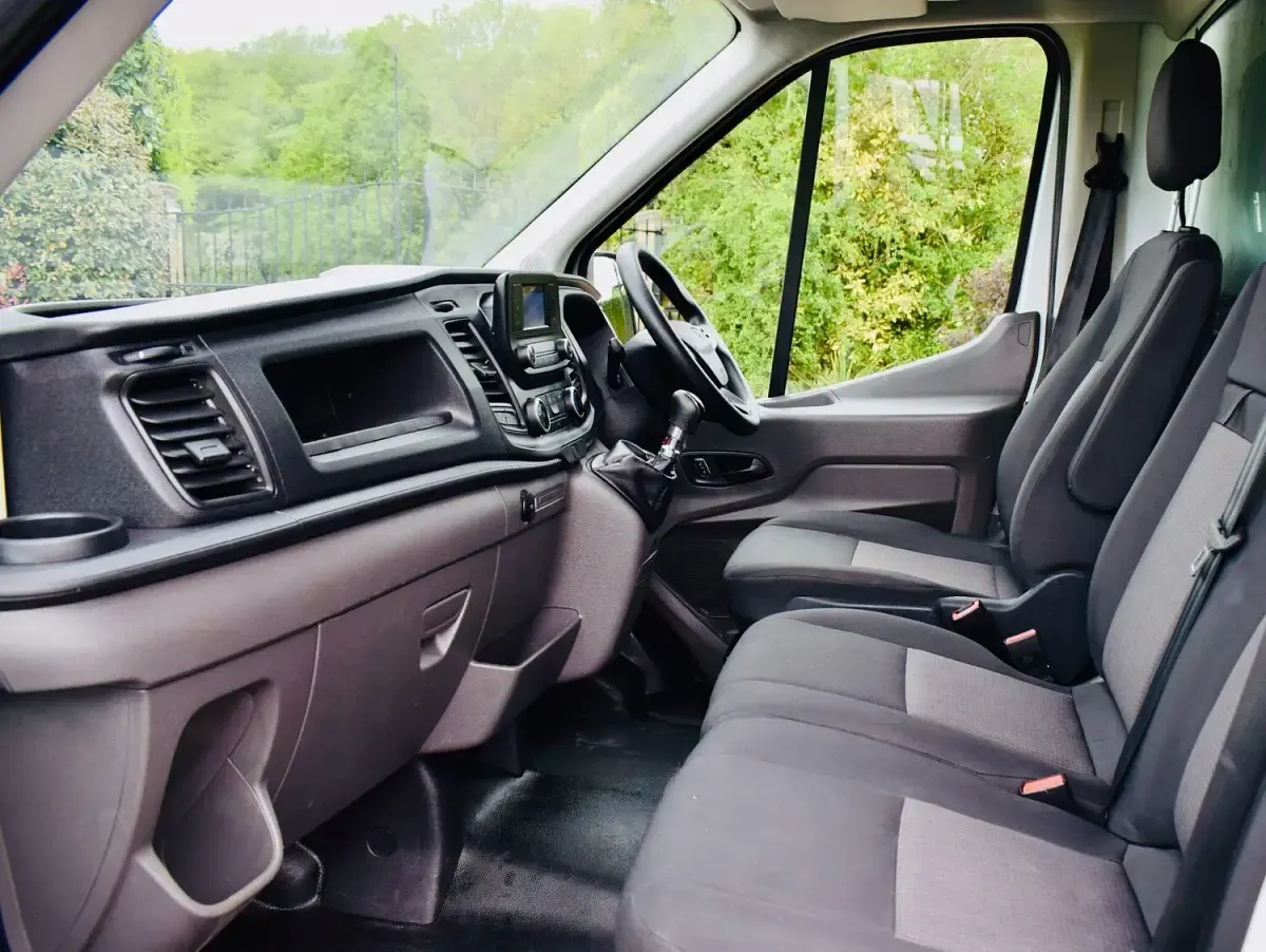 Used Ford Transit S 130 HP (95 kW) 2024 White Cabriolet