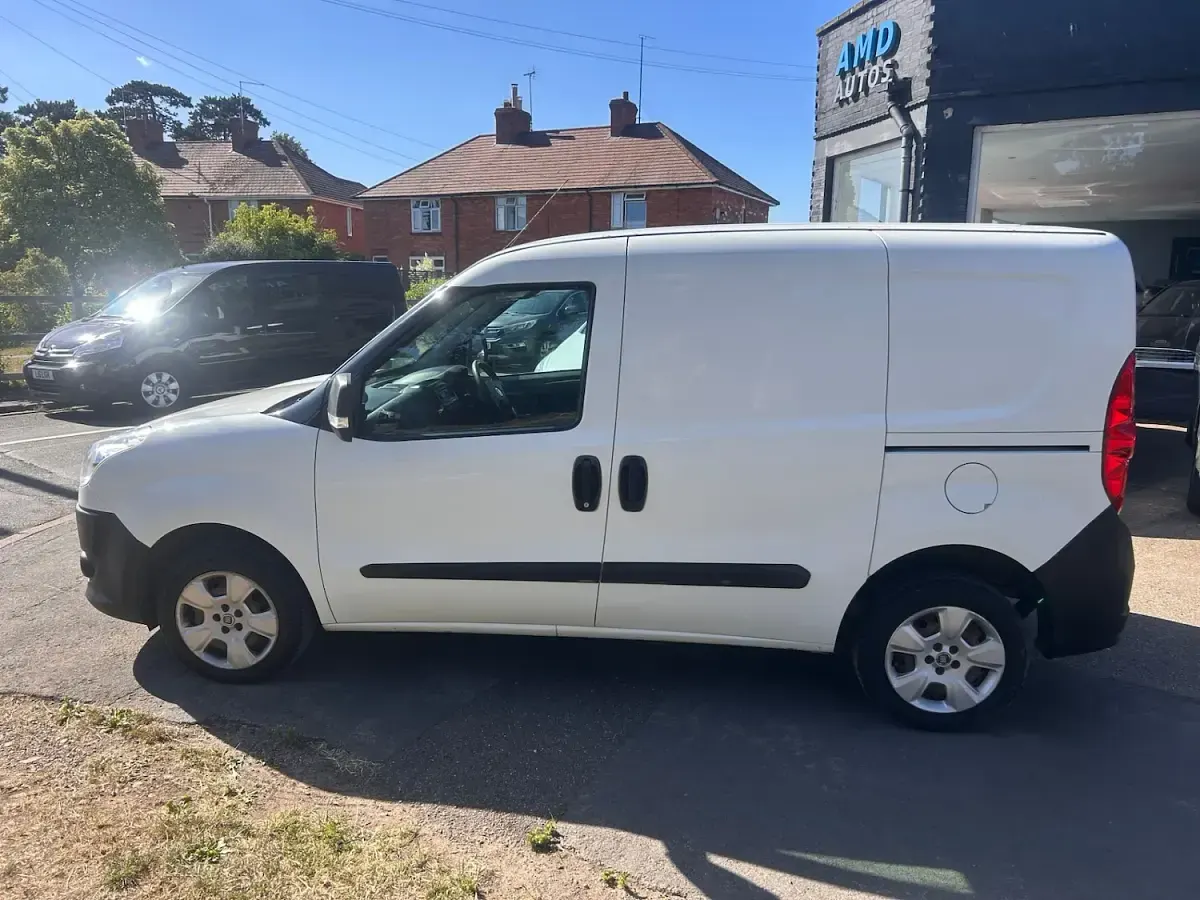 Used Fiat Doblò 2013 White MPV