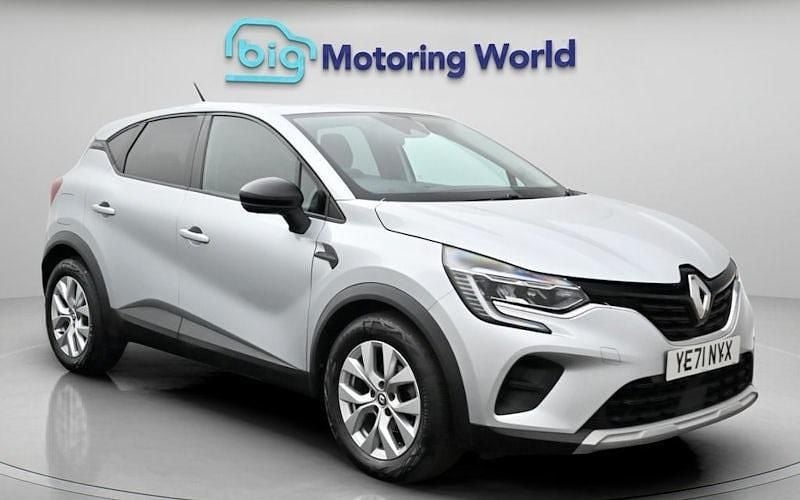 Second-hand Renault Captur Iconic 91 CP (66 kW) 2021 SUV