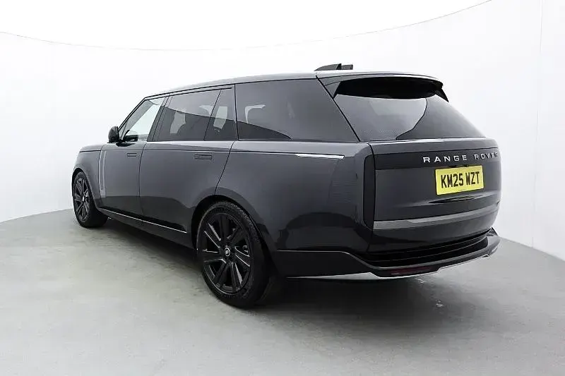 Used Land Rover Range Rover HSE 349 HP (256 kW) 2025 Grey SUV