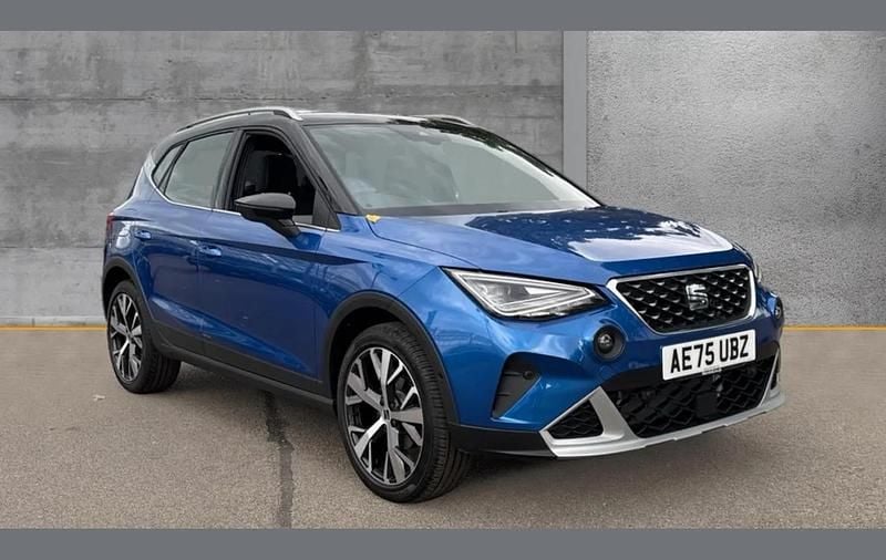 Blue Used 2025 Seat Arona Xperience Lux SUV | £20,990 (A bit pricey) - Image 1/4