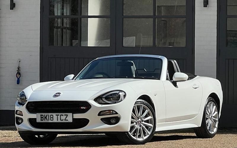 Used Fiat 124 Spider Lusso Plus 140 HP (102 kW) 2017 Cabriolet