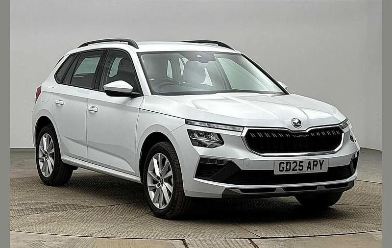 Used Skoda Kamiq SE 113 HP (83 kW) 2025 Moon white metallic SUV