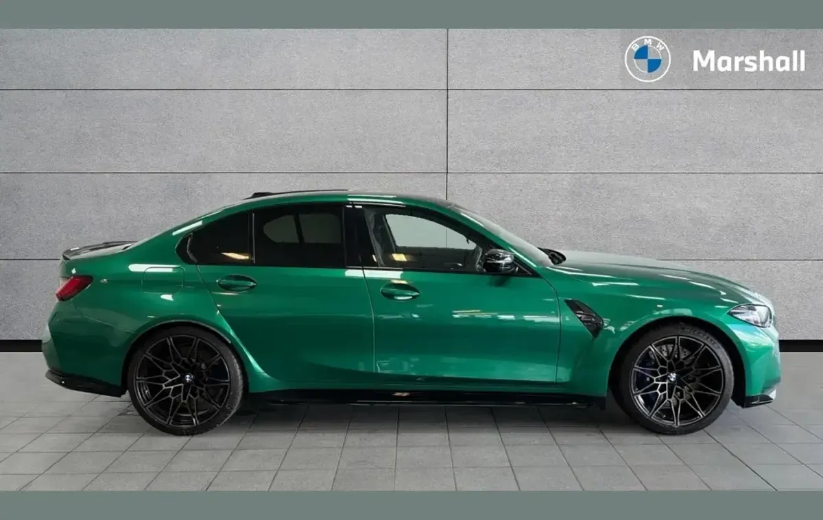 Usado BMW 530 Competition Edition 530 CV (389 kW) 2024 Verde Berlina