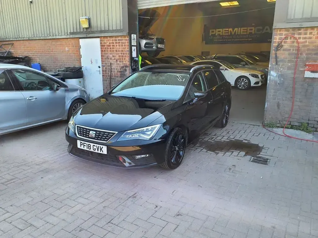 Used Seat Leon ST XCELLENCE 184 HP (135 kW) 2018 Black Estate
