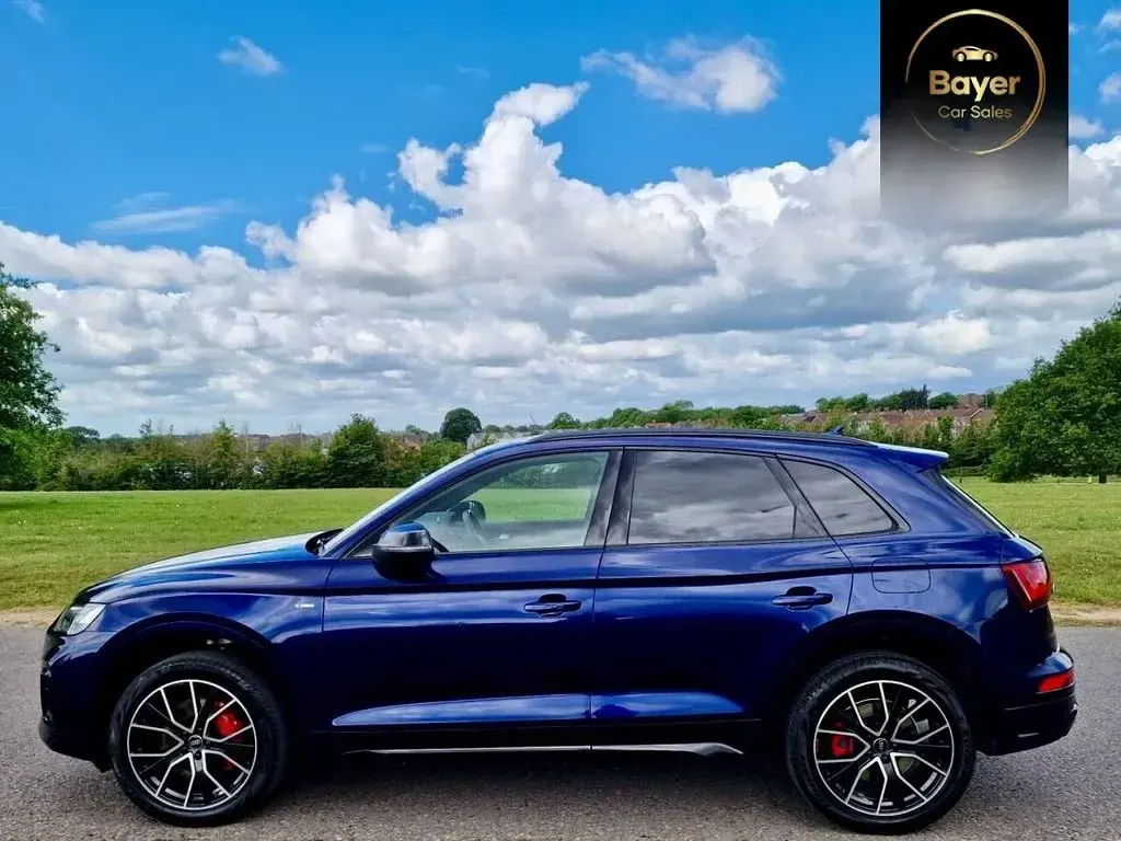 Used Audi Q5 Basis 2022 Blue SUV