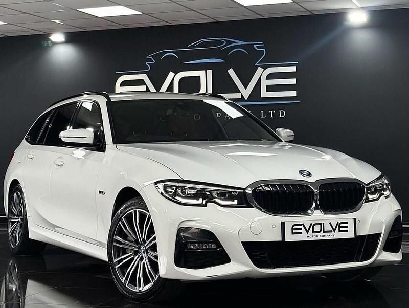 Used BMW 330e M Sport 2022 White Estate