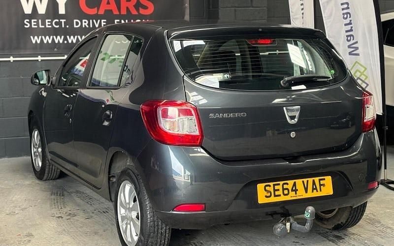Used Dacia Sandero 90 HP (66 kW) 2014 Grey Hatchback
