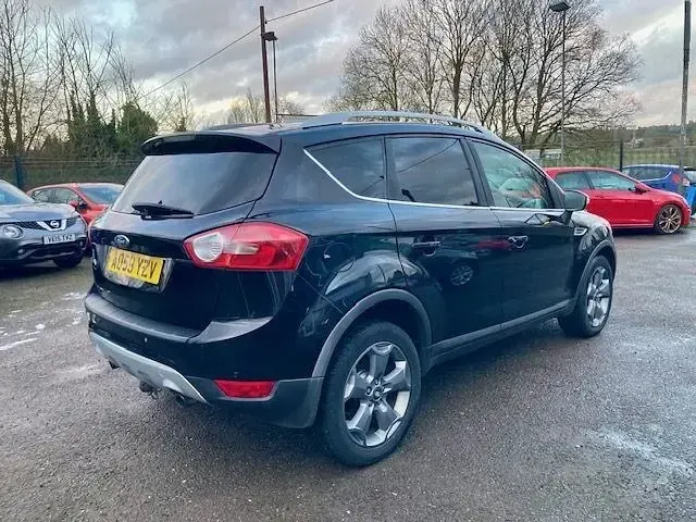 Used Ford Kuga Zetec 136 HP (100 kW) 2010 Black SUV