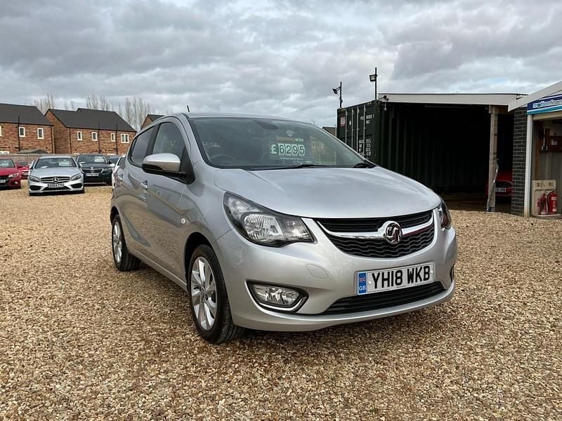 Used Vauxhall Viva 75 HP (55 kW) 2018 Silver Hatchback