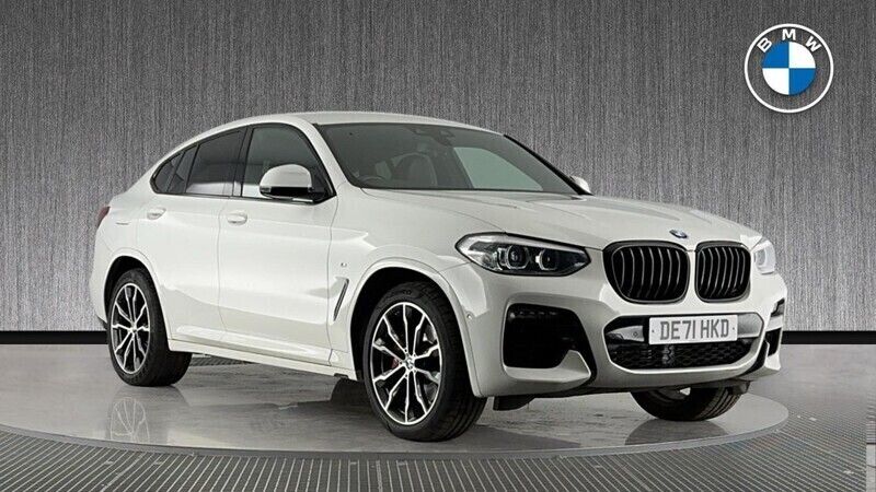 White Used 2021 BMW X4 M Sport SUV | £30,499 (Good price) - Image 1/4