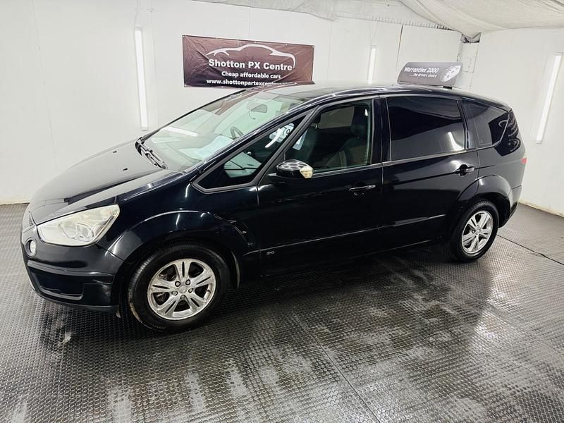 Used Ford S-MAX Zetec 140 HP (102 kW) 2008 Black MPV