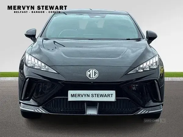 Used MG MG4 EV 319 kW (435 HP) 2024 Black Hatchback