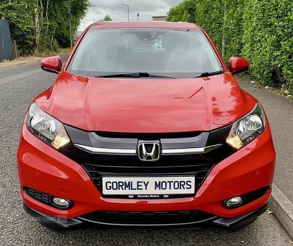 Used Honda HR-V SE 120 HP (88 kW) 2018 Red SUV