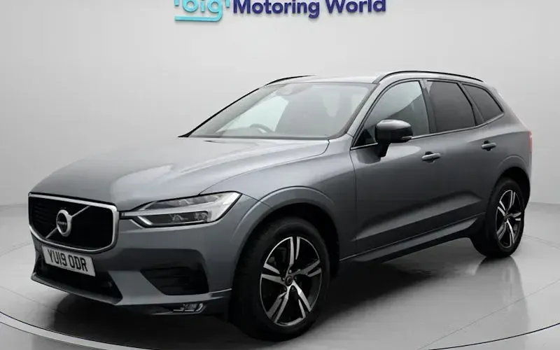 Used Volvo XC60 R-Design 190 HP (139 kW) 2020 SUV
