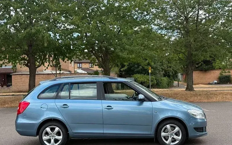 Used Skoda Fabia SE 105 HP (77 kW) 2011 Grey Estate