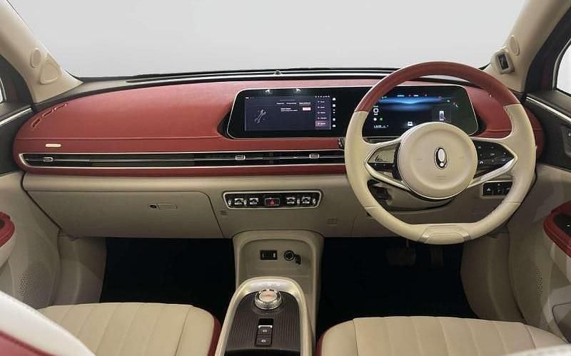 Used Ora 03 Pure+ 125 kW (171 HP) 2024 Red Hatchback