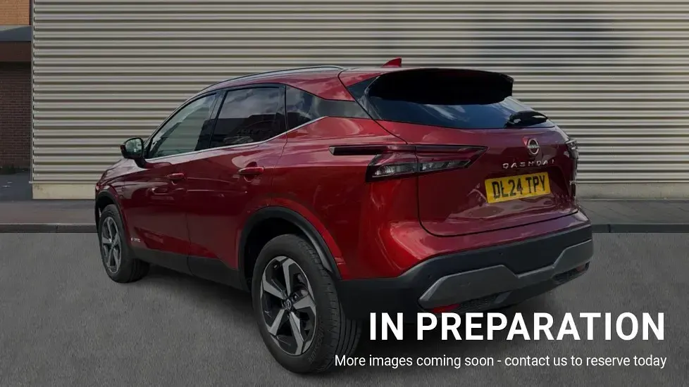 Used Nissan Qashqai N-Connecta 190 HP (139 kW) 2024 Red SUV