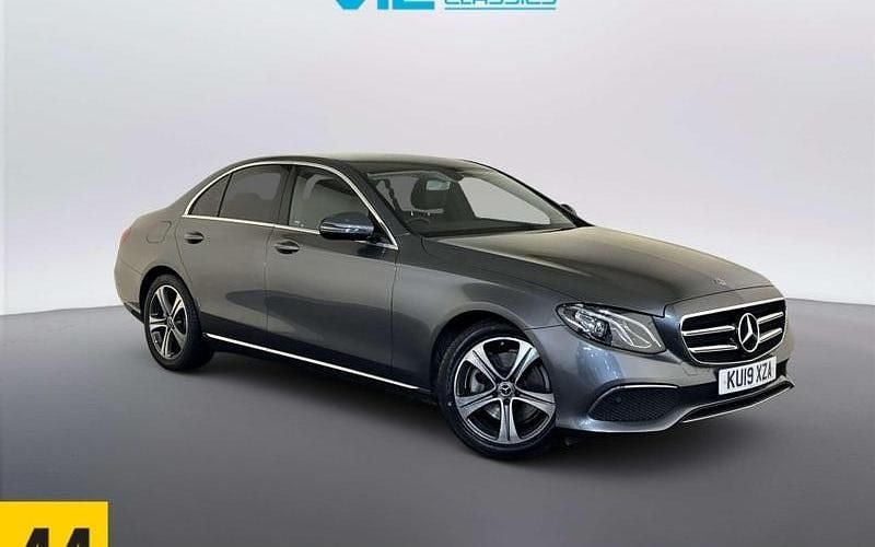 Used Mercedes E220 SE 194 HP (142 kW) 2019 Grey Sedan
