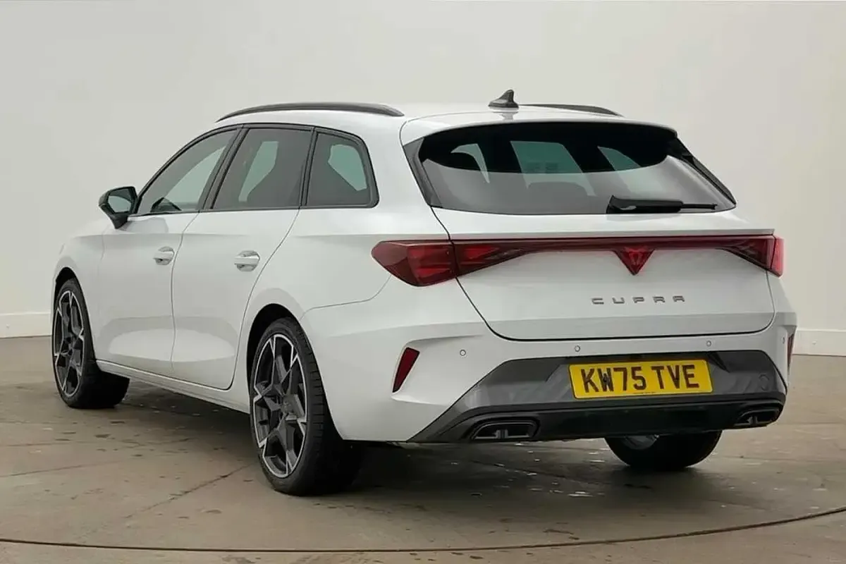 New Cupra Leon 150 HP (110 kW) 2026 White Estate