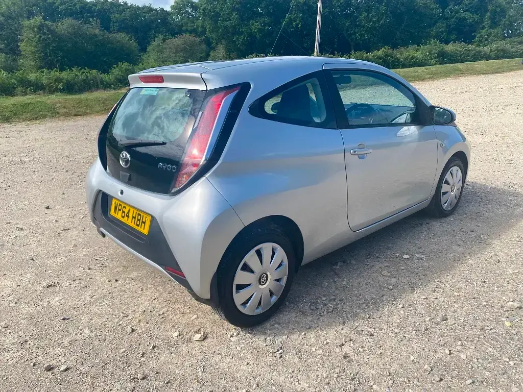 Used Toyota Aygo X-play 2014 Silver Hatchback