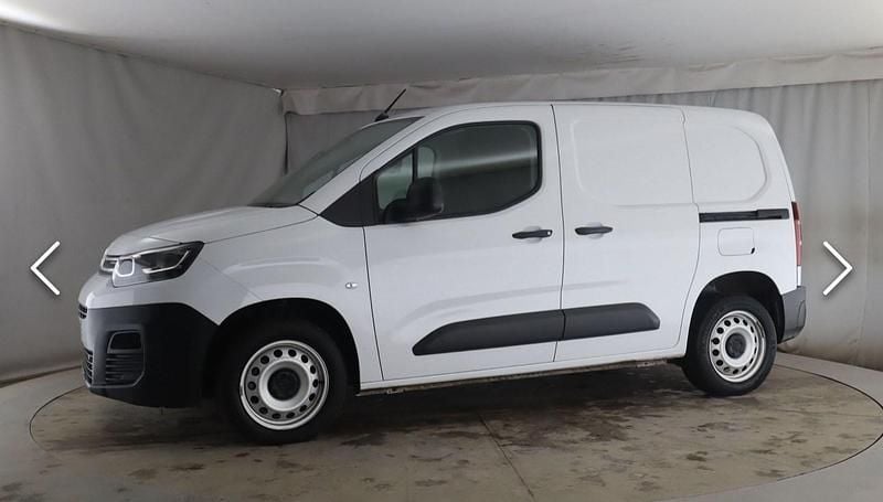 Used Citroën Berlingo 100 HP (73 kW) 2023 White MPV