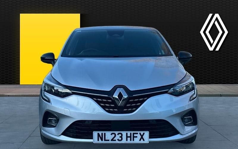 Gebraucht Renault Clio V Techno 90 PS (66 kW) 2023 Silber Kleinwagen