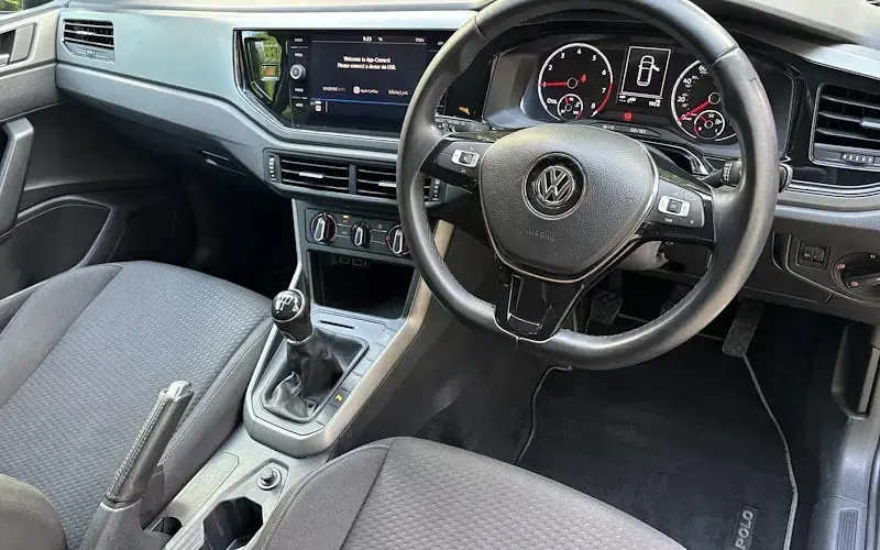 Used VW Polo SE 75 HP (55 kW) 2018 Hatchback